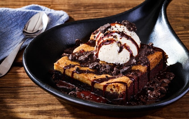 brookie with vanilla ice cream